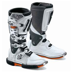 Gaerne Supermotard white